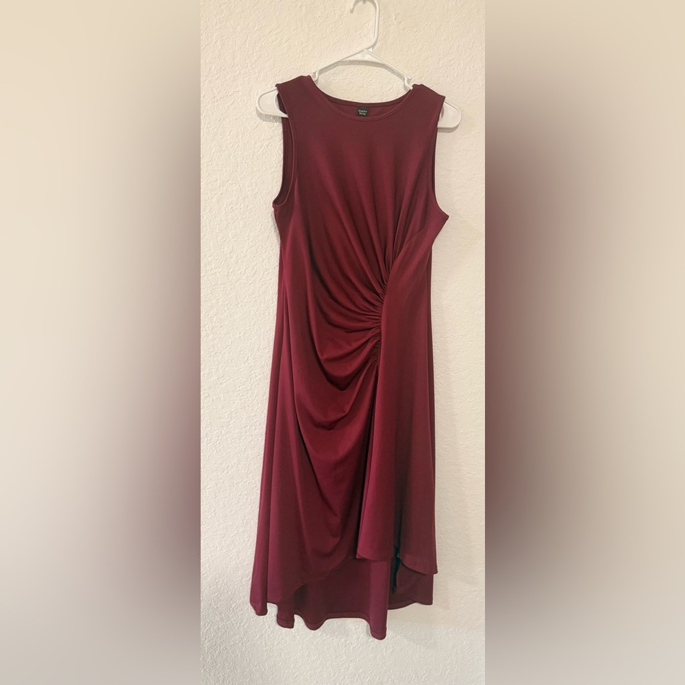 Elegant burgundy Women's Dress